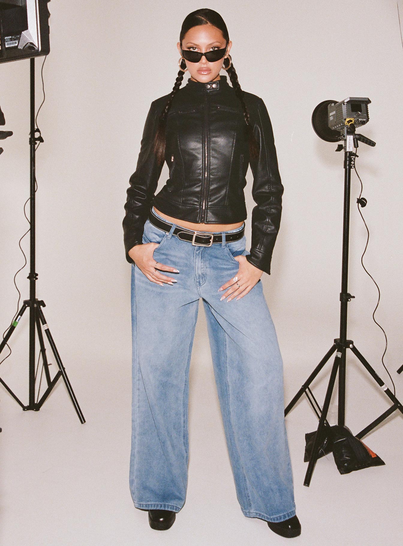 Naylor Mid Rise Wide Leg Jeans Light Blue Wash