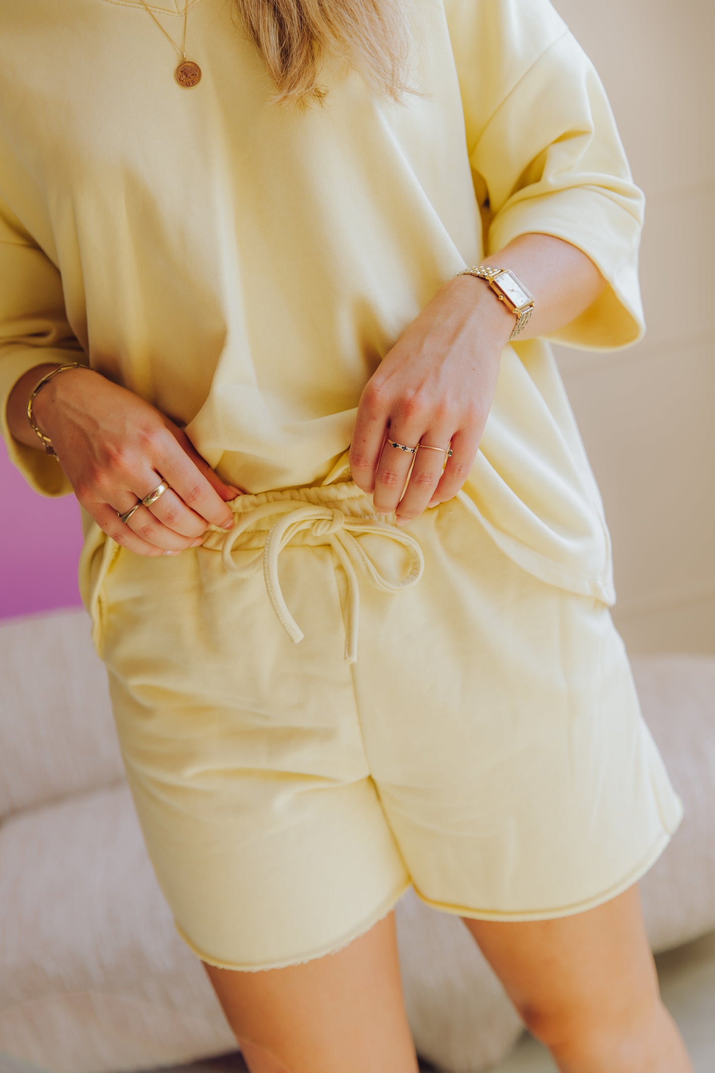 Cynthia Short - Geel