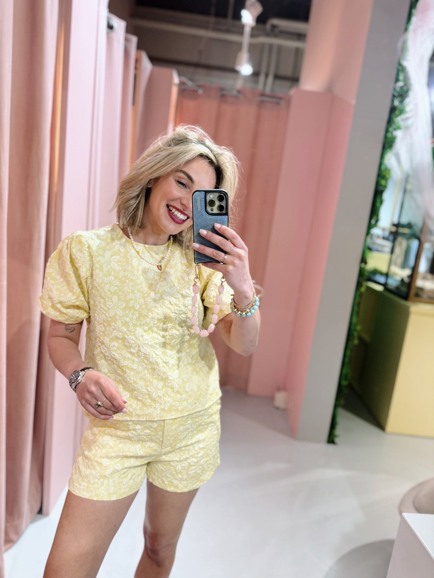 Melissa Short - Geel