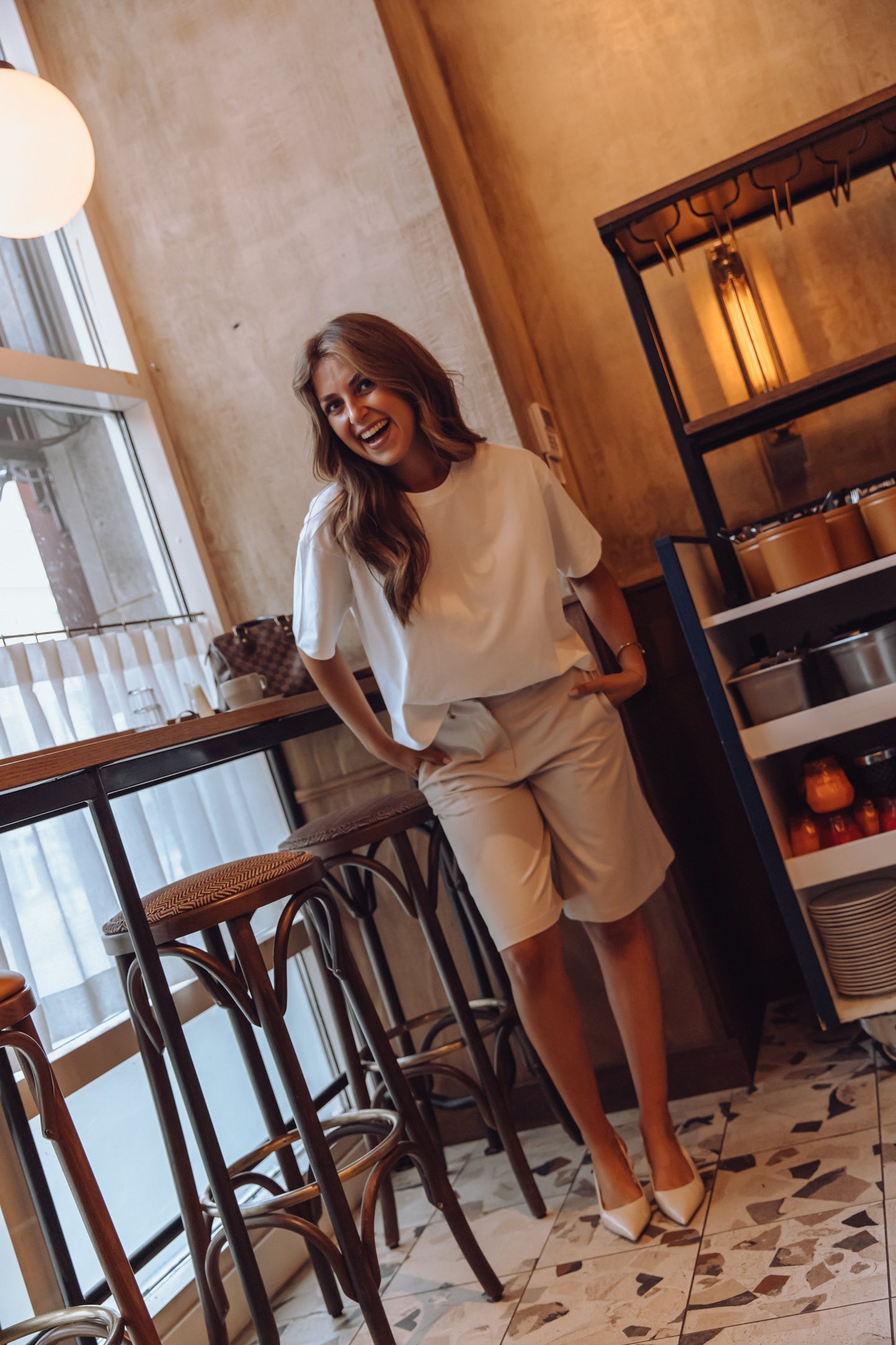 Isabella Short - Beige