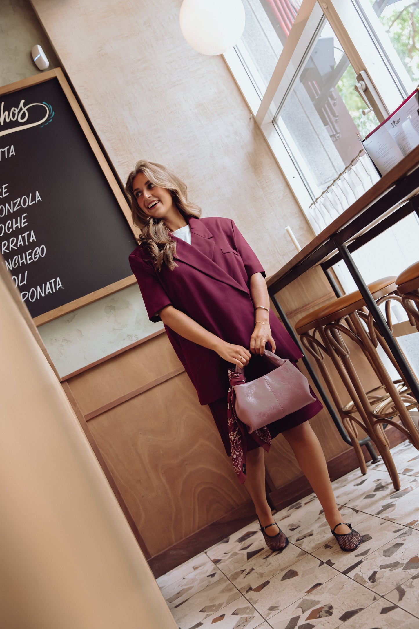 Isabella Short - Bordeaux