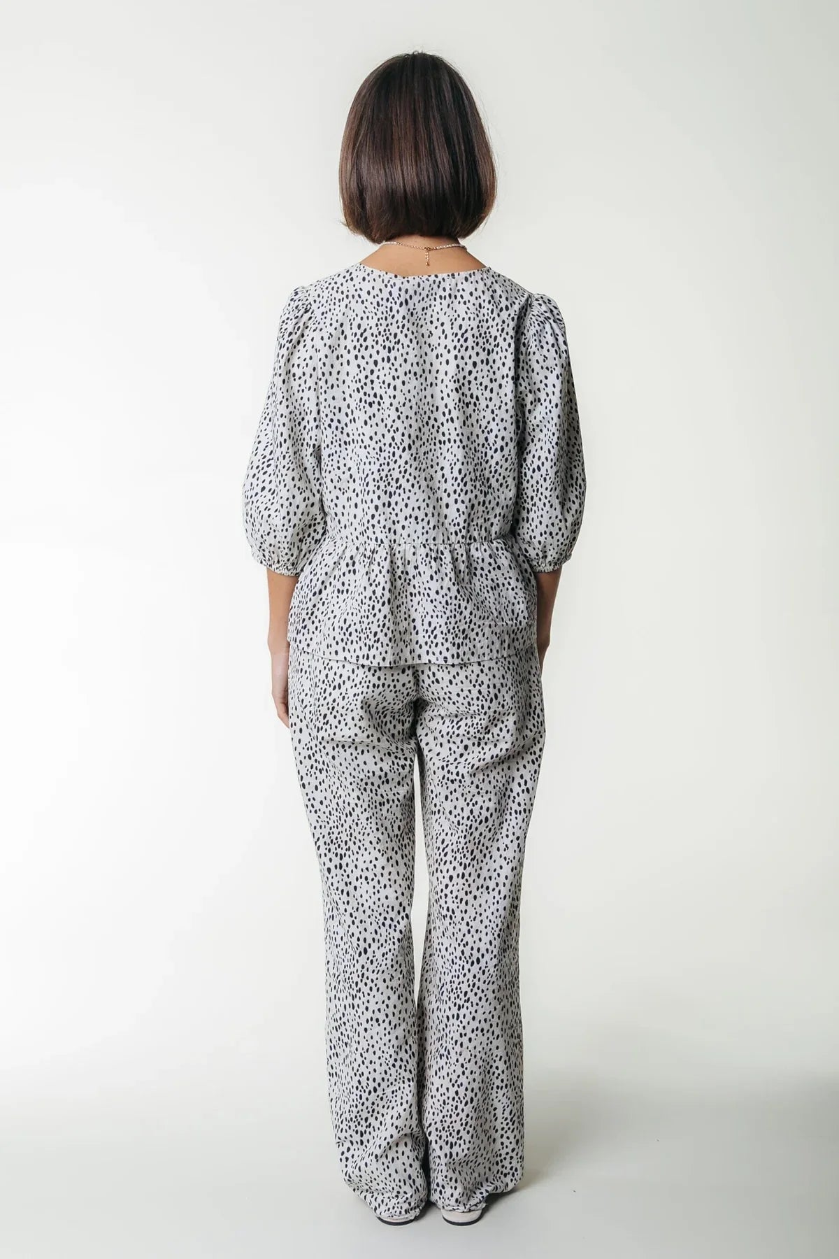 Melody Straight Pants - Beige